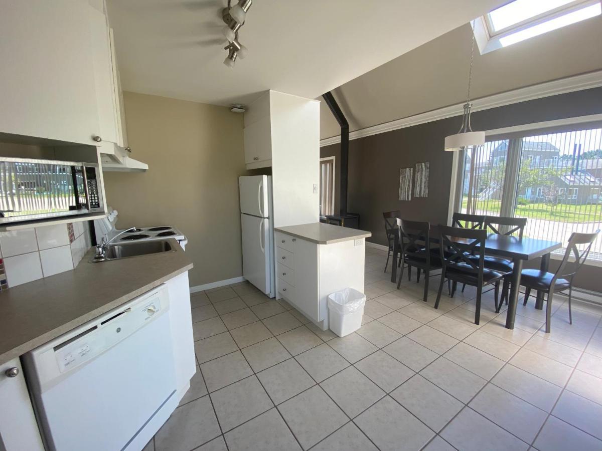 Condos Vacances Msa 2Ch Avec Piscine Et Spas Exterieurs Gratuits 4 Saisons!! โบเพร ภายนอก รูปภาพ